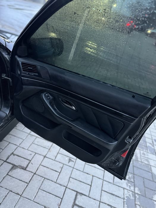 Bmw E39 3.0 automat 2002р