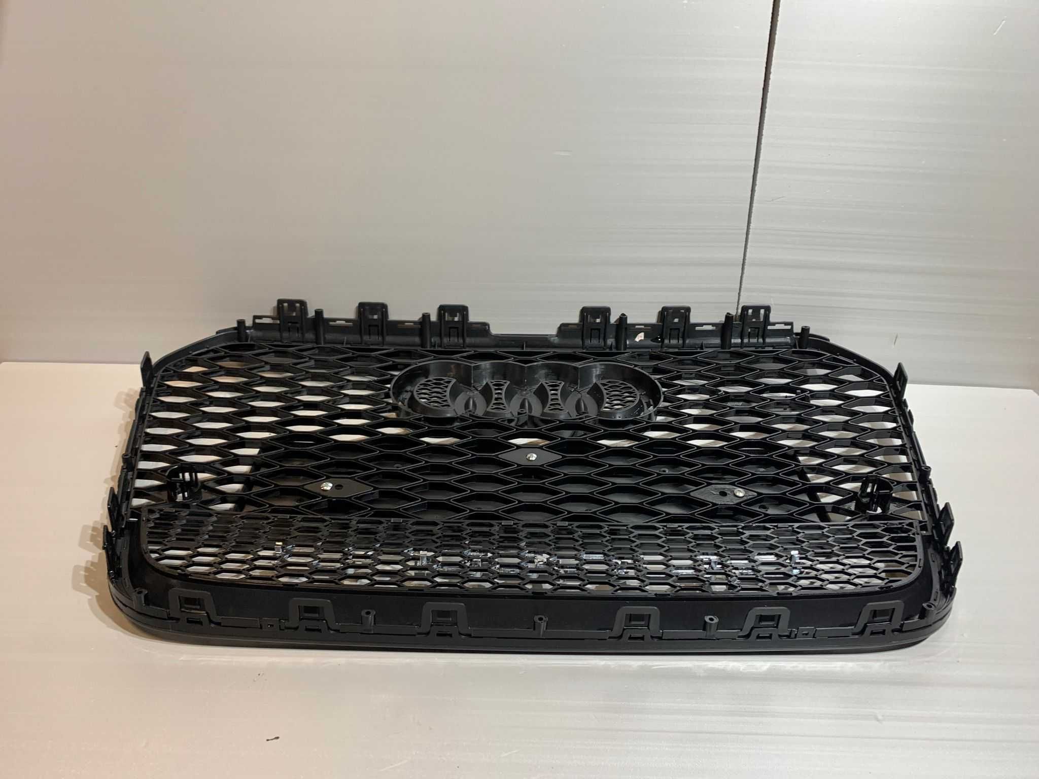 Atrapa Grill Audi A6 styl RS6 Quattro