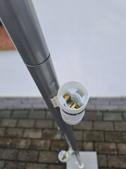 Srebrna lampa stojąca podłogowa 3 żarówki