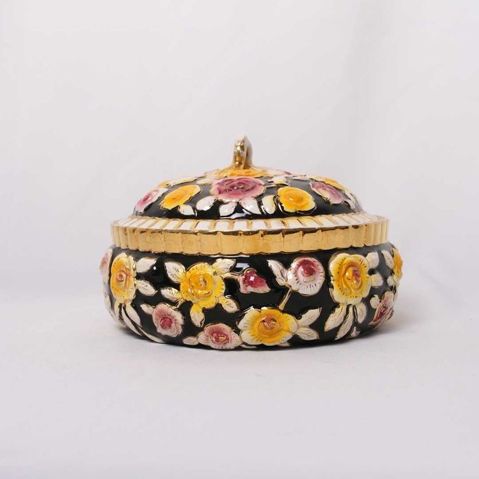 Bomboneira com flores em relevo ELPA Alcobaça