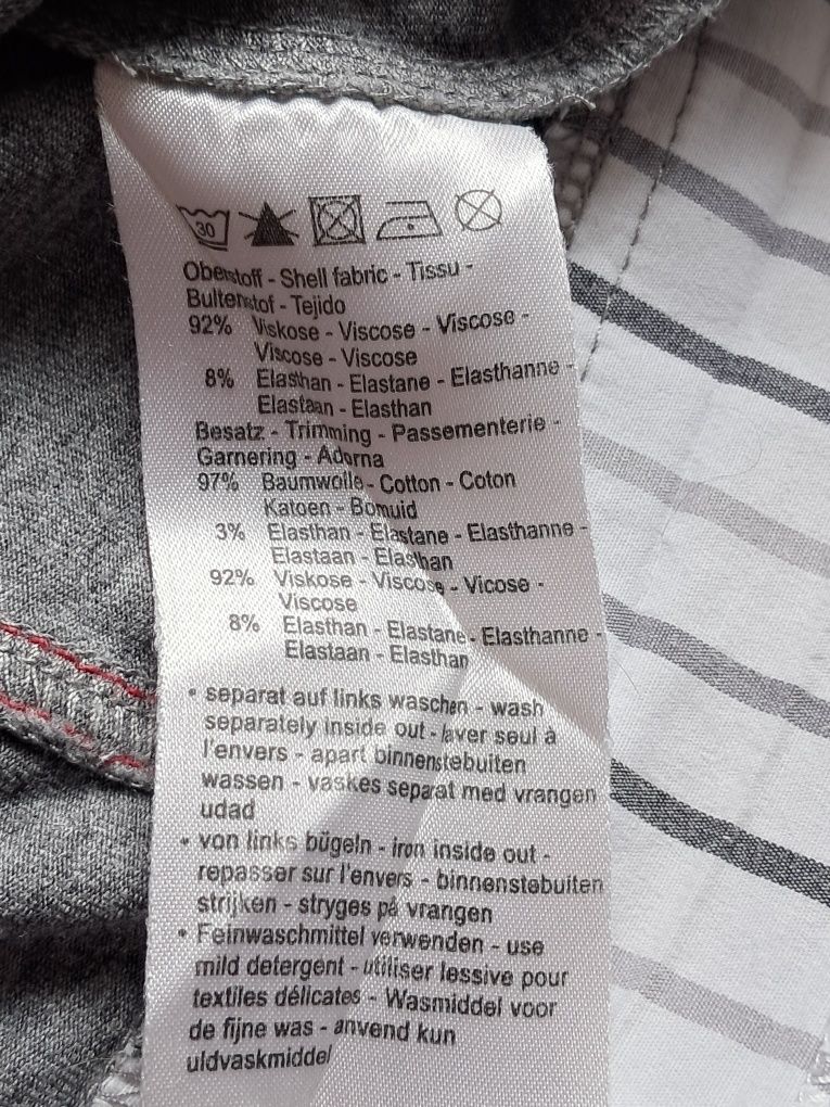 Letnia wyprzedaż. Bluzka damska firmy BONITA.