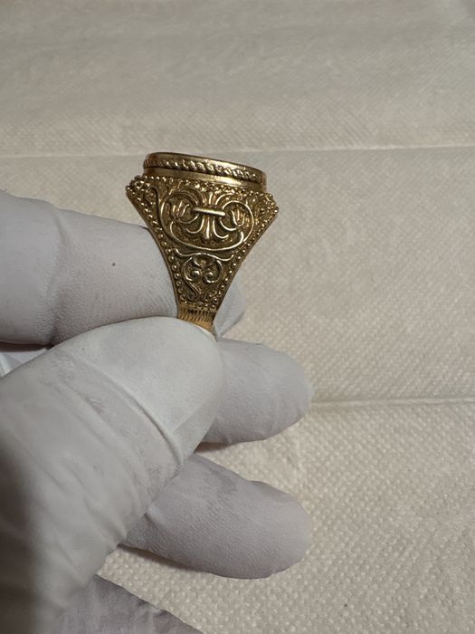 Перстень золотой мужской