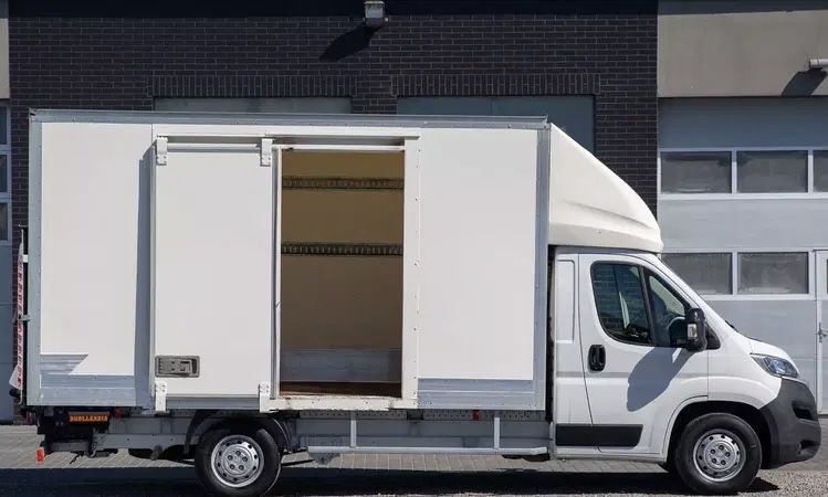 Wynajem bus kontener z windą 8 EP bez limitu km