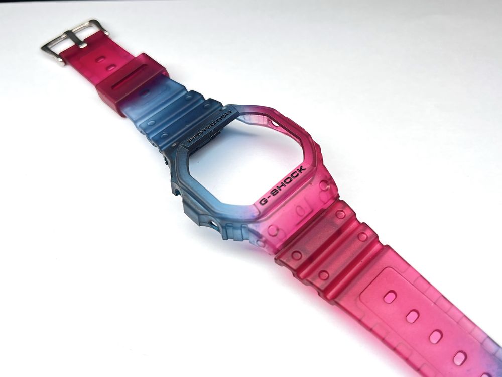 Casio G-Shock DW-5600 pasek bezel matowy custom blue red