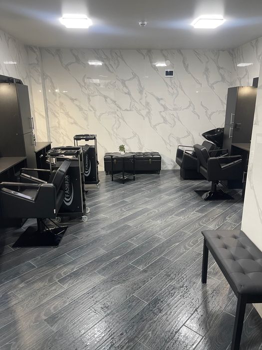 Оренда комерційного приміщення,місце перукаря