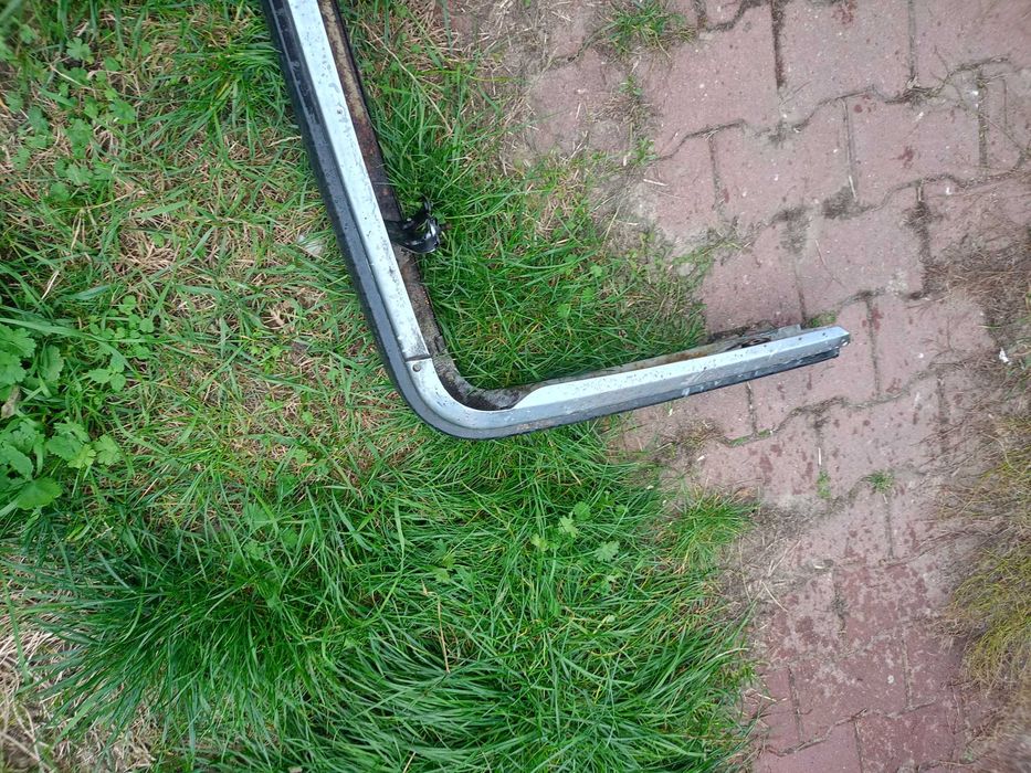 BMW E30 wąska lampa zderzak tyl