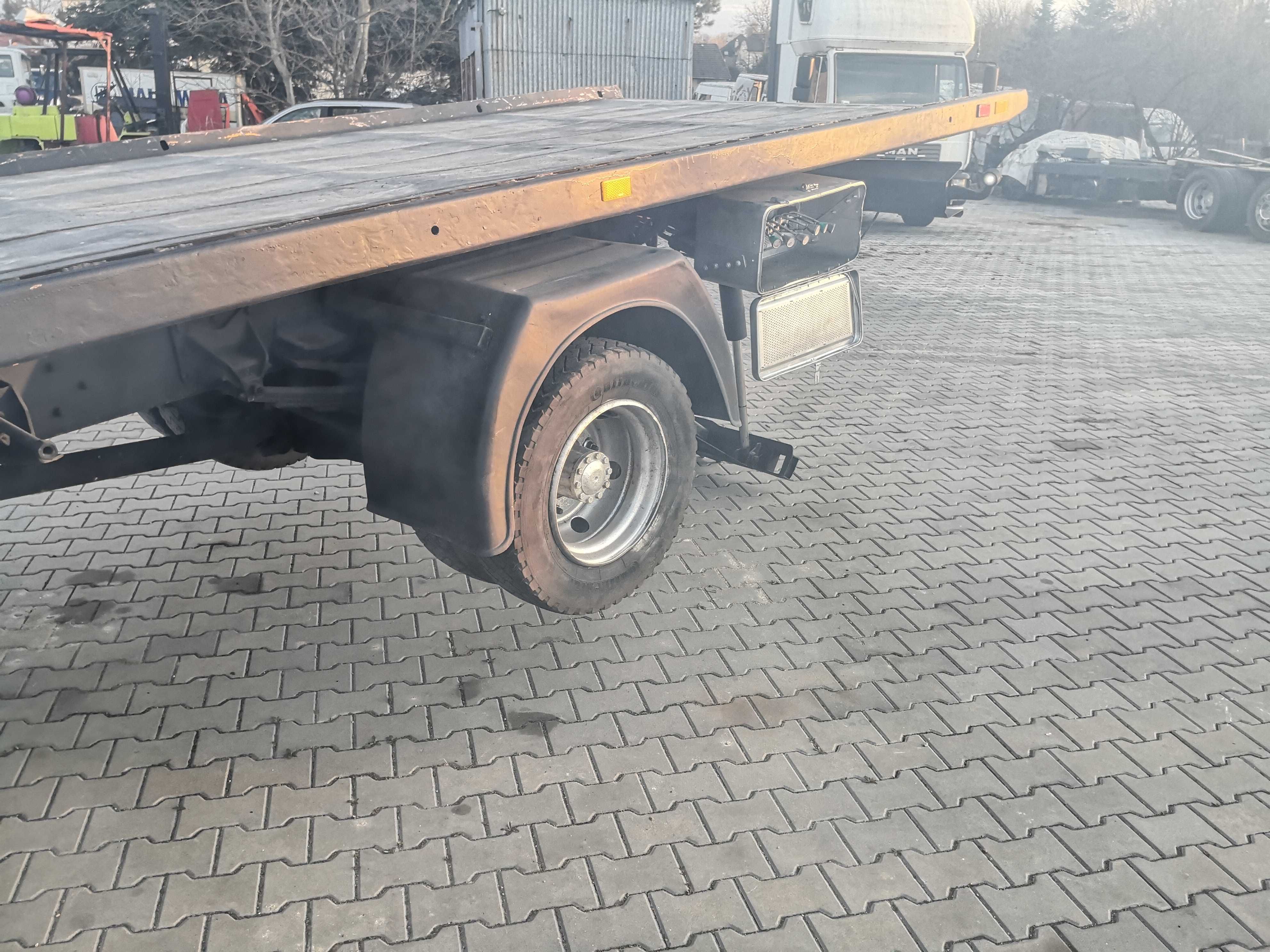 laweta RENAULT MIDLINER PŁYTA HYDRAULICZNA autolaweta pomoc drogowa
