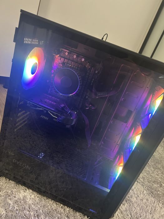 Komputer Gamingowy + Monitor