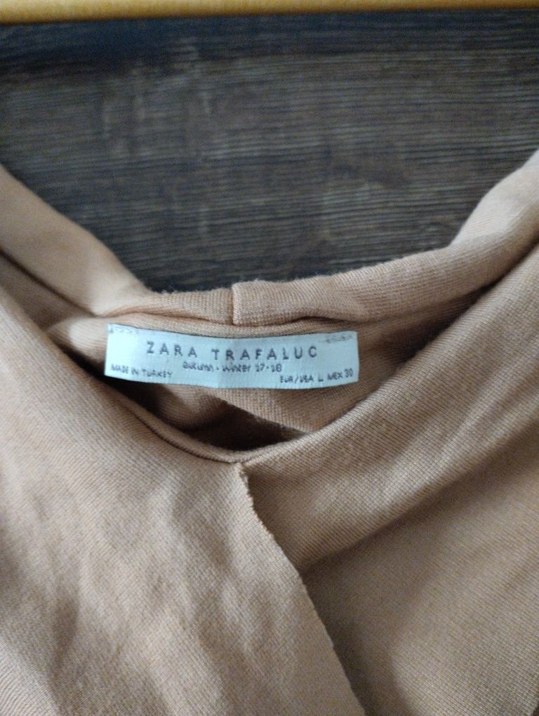Beżowa brązowa sukienka midi Zara
