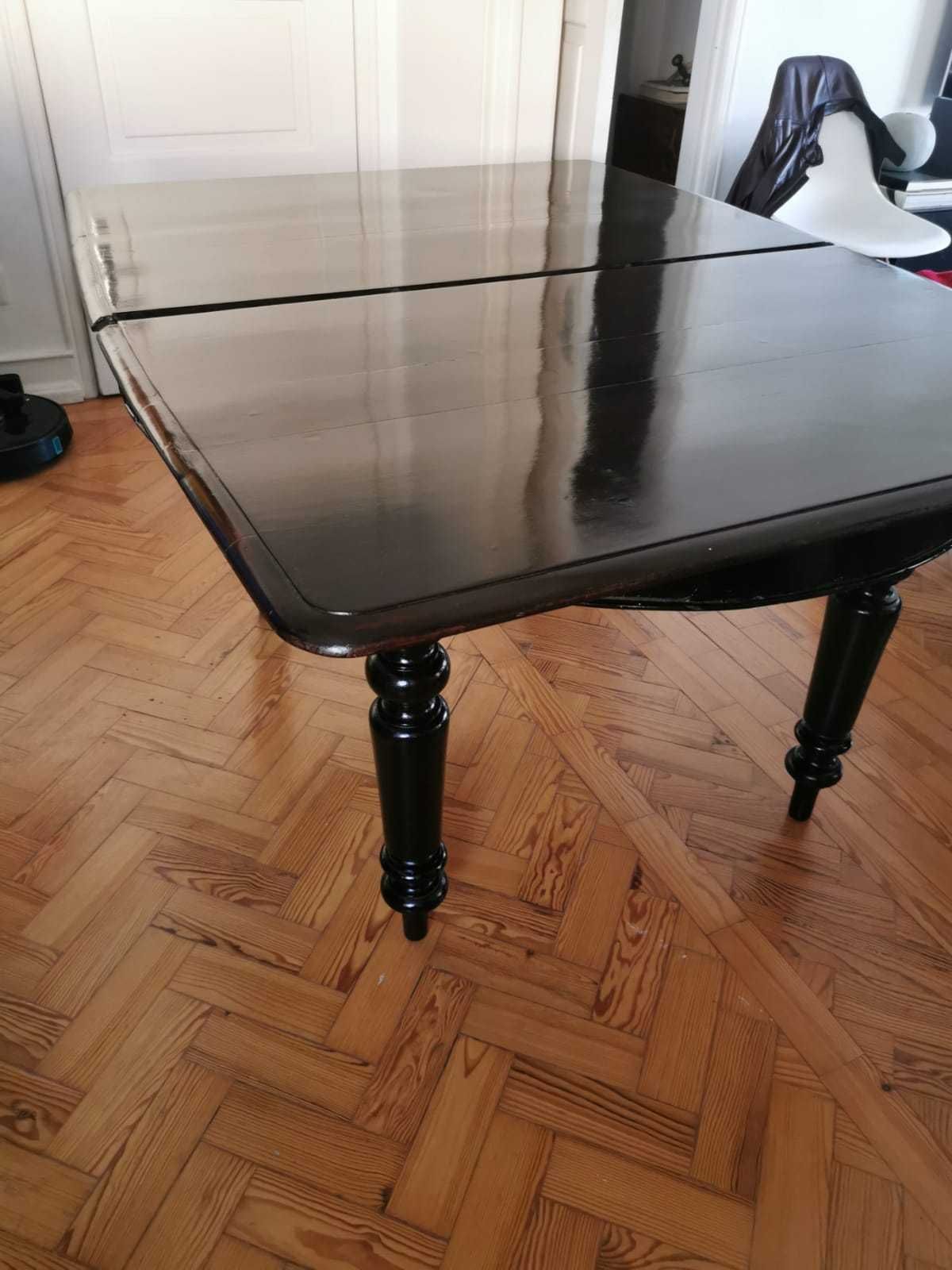 Mesa antiga muito elegante! RECUPERADA de forma original. PREÇO +BAIXO