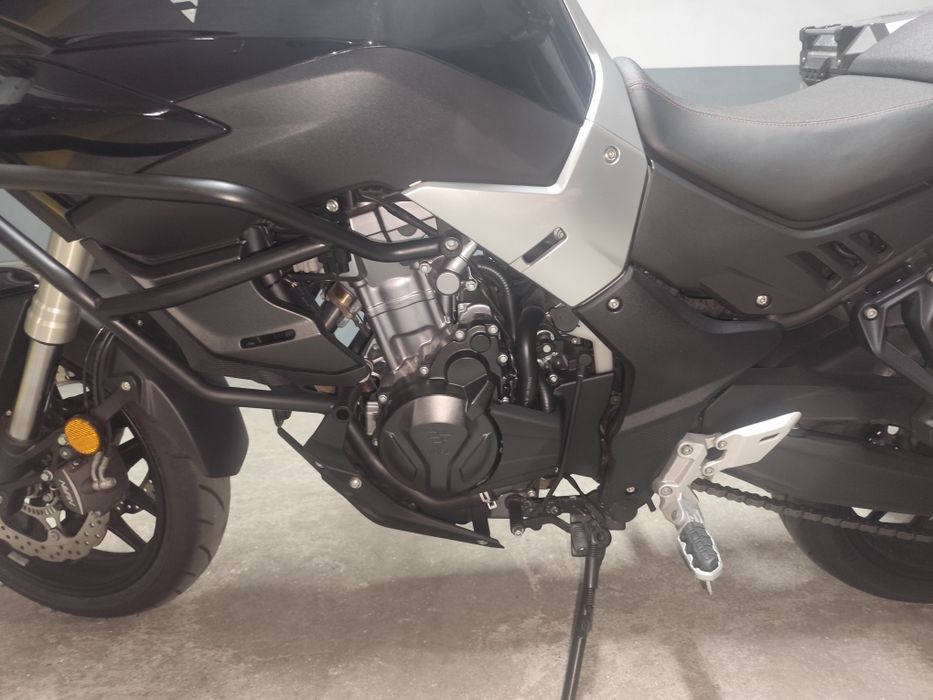 Voge 500 DS irrepreensível