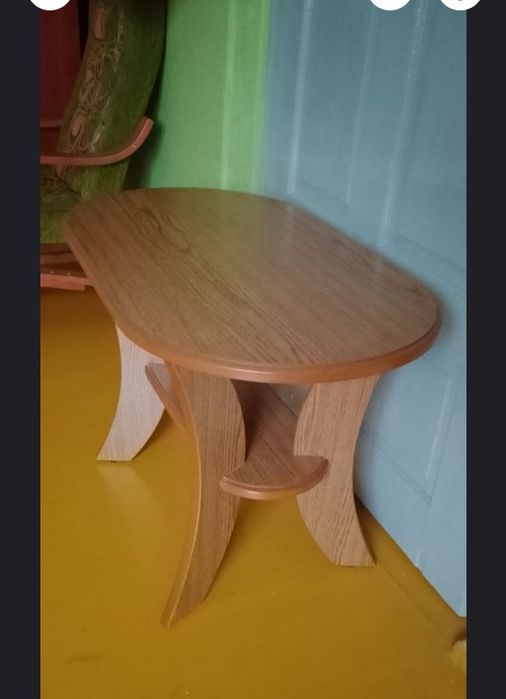 Stolik kawowy, ława dł 90 szer 50 wys 57.5