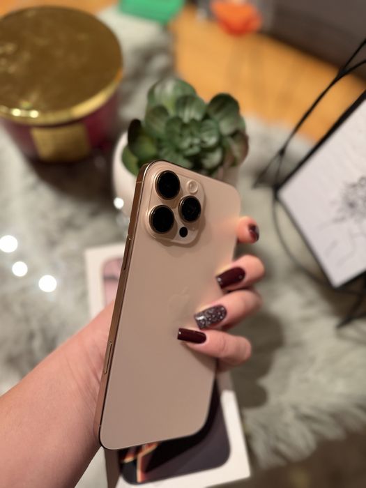 100% bateria 7 mies. GWARANCJI 16 pro max 512gb Iphone orginalny