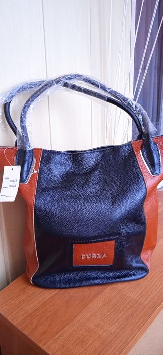 Продам новую сумку натуральная кожа 38х31х13 см