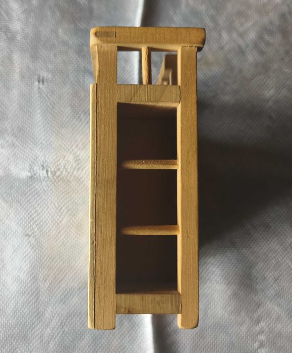 Móvel de quarto casa de bonecas