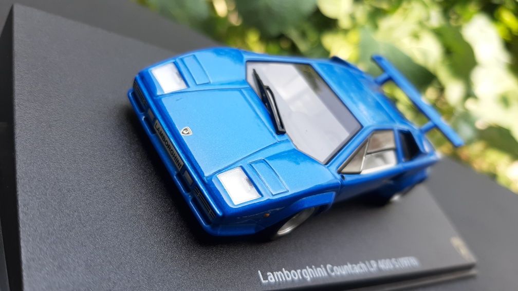 Lamborghini Countach 1/43