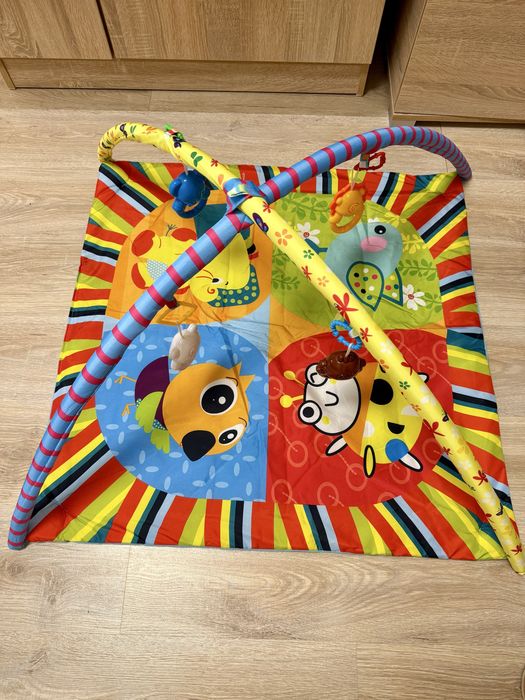 Продам розвиваючий килимок