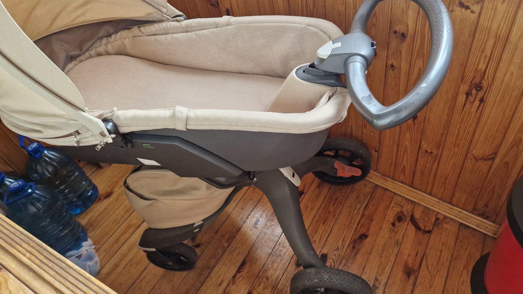 Stokke візочок люлька і прогулка
