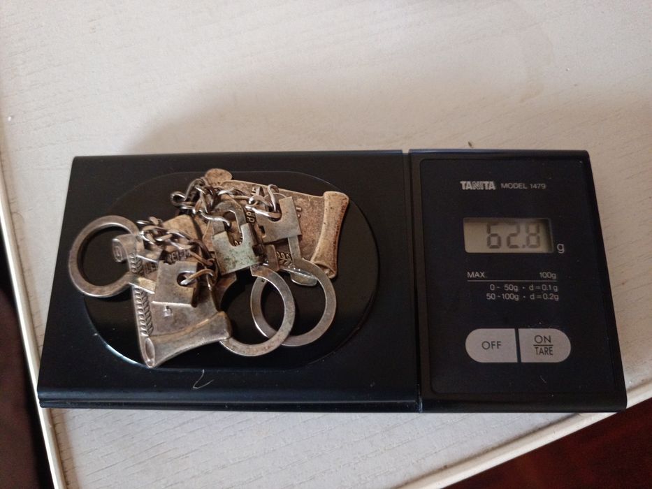 3 Chaveiros prata lei