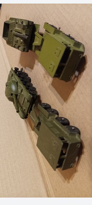 23 stare metalowe radzieckie modele techniki wojskowej