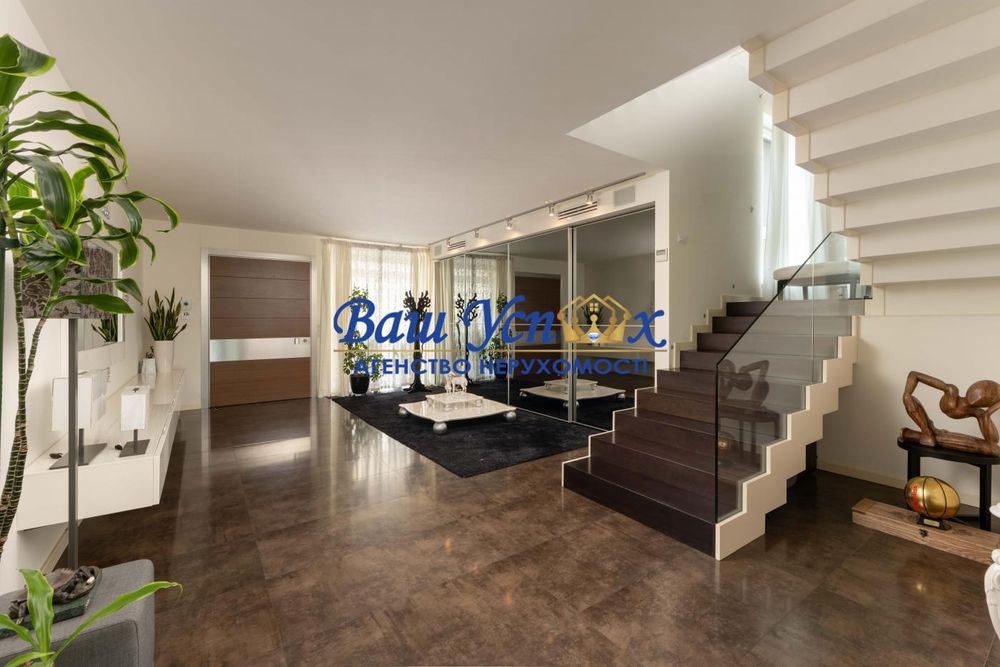 Продажа современного дома в Конча-Заспе. КГ Золотые Ворота