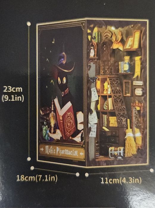 Book nook - magical pharmacist ozdoba na półkę z książkami