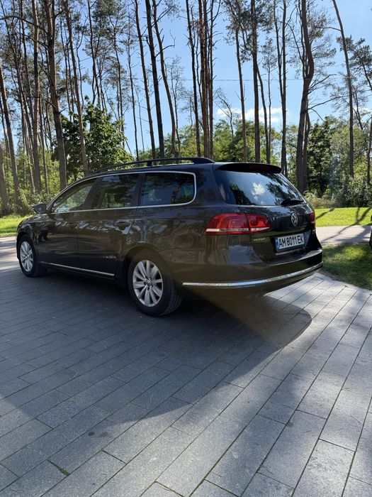 Volkswagen Passat B7 Європа - жодного підкрасу