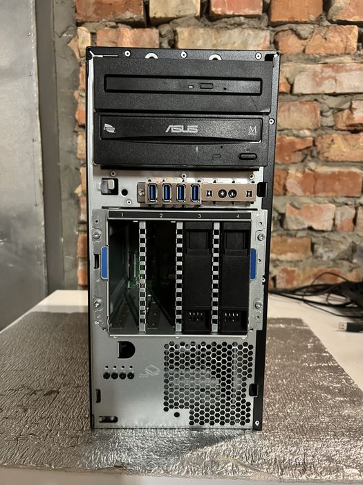 Сервер HP ProLiant ML30 Gen9 Xeon E3-1220 v6