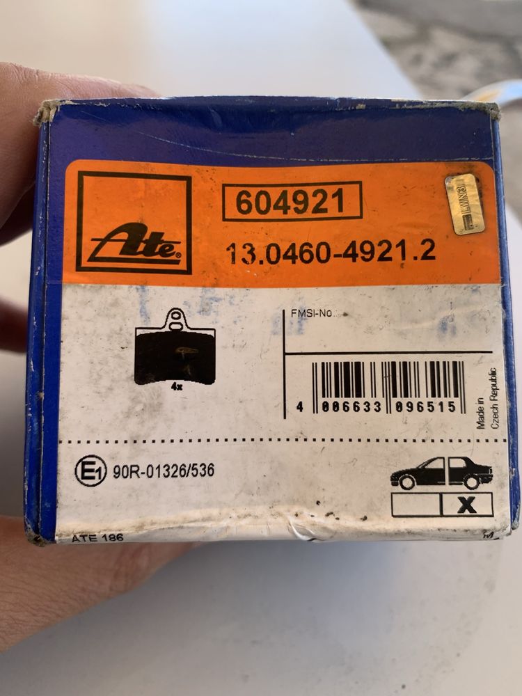 Conjunto de pastilhas de travão traseiras citroen c5 de 2001 a 2005