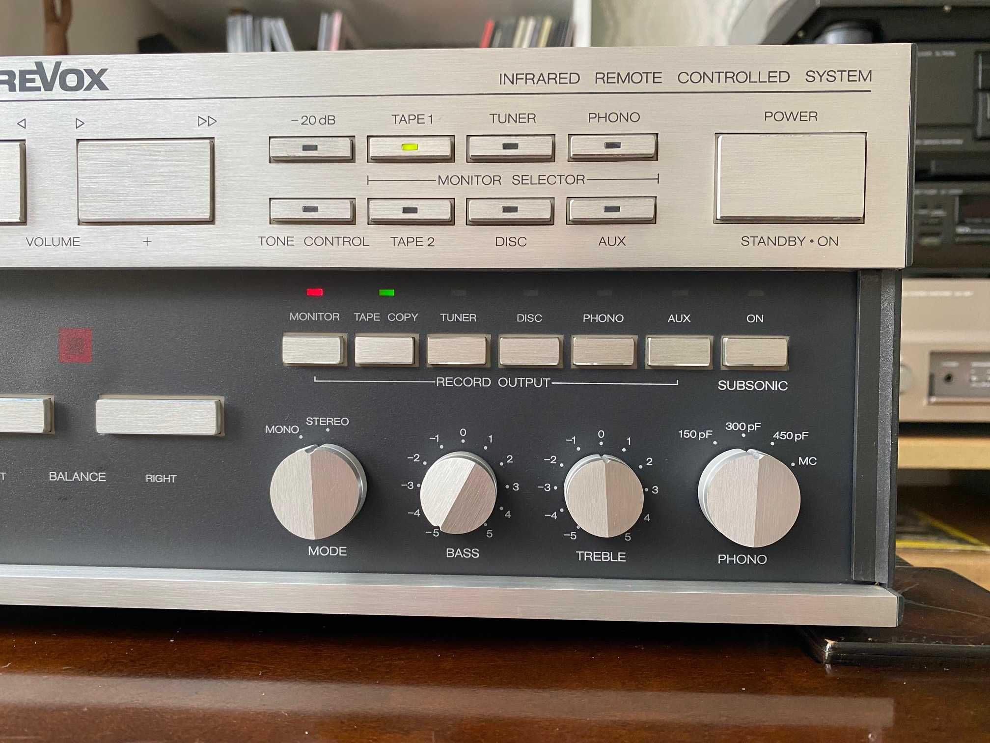 Revox B251 wzmacniacz zintegrowany