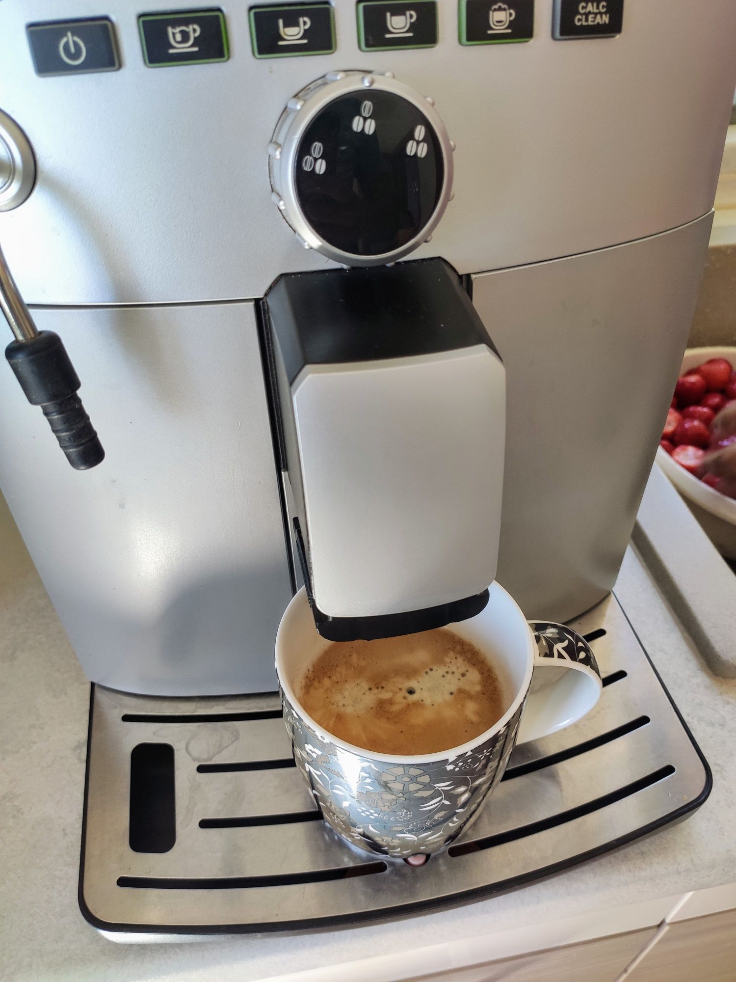Ekspres Saeco Intuita ekspres do KAWY AUTOMATYCZNY NIE DeLonghi