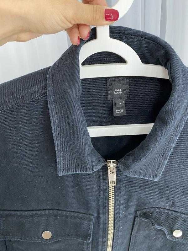 Плотная джинсовая куртка рубашка River Island