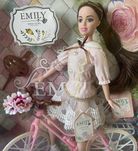 Lalka Dla Dzieci Emily Różowy Rower Kask Kwiat