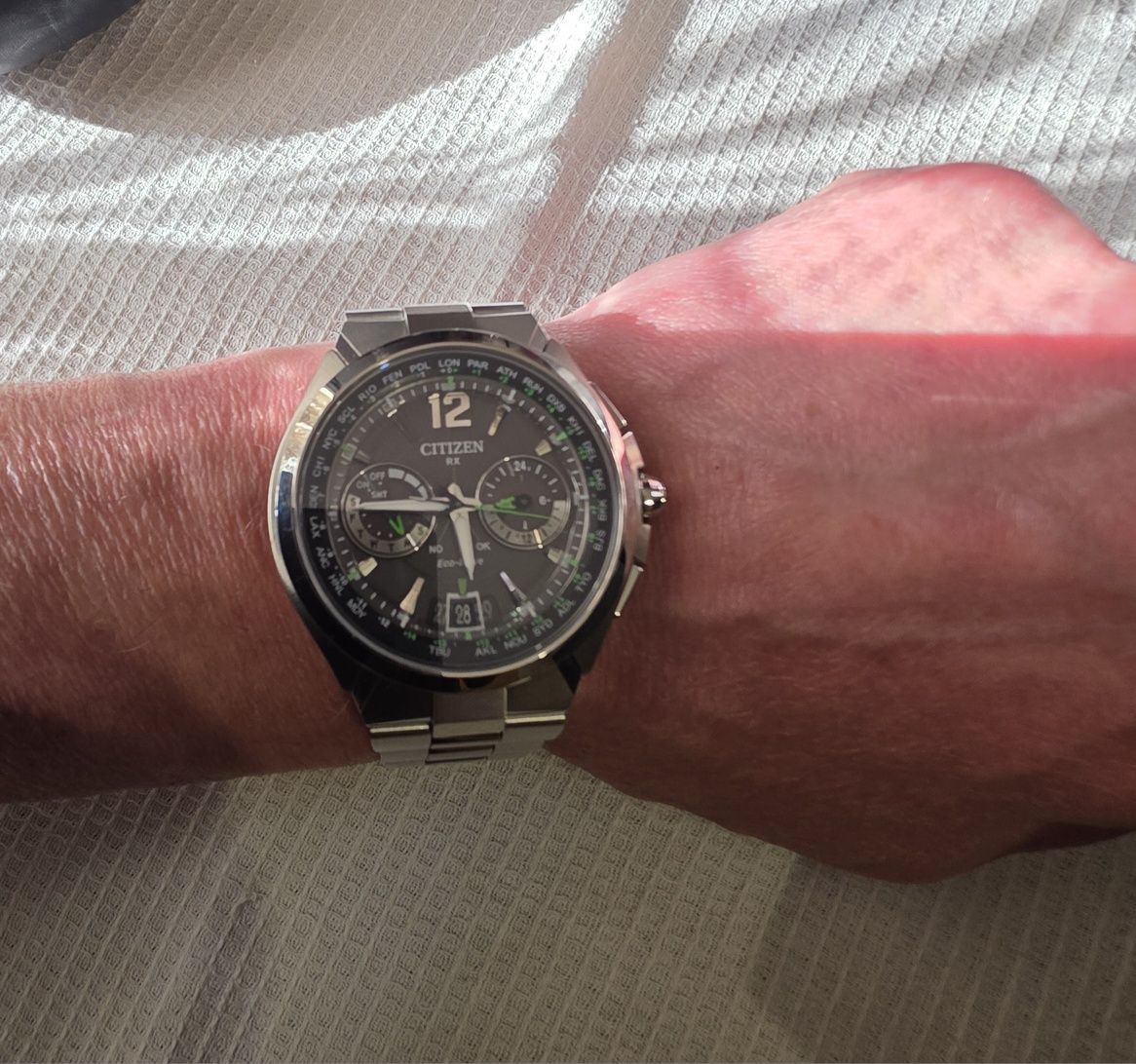 Citizen Attesa CC1091-50F Satellite Wave GPS