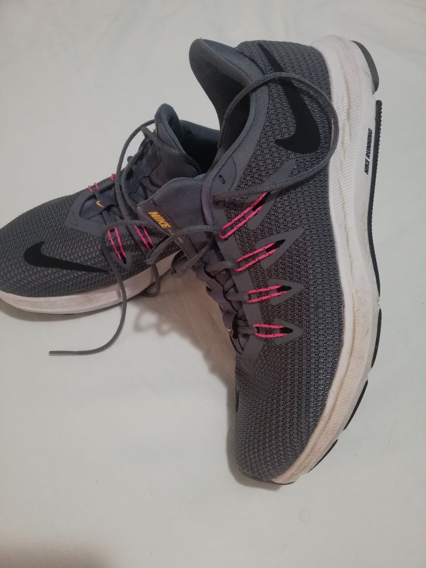 Ténis Nike running