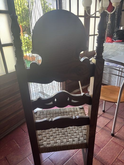 Cadeira rústica vintage