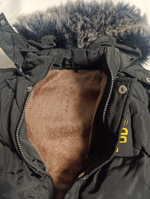Зимові курточки на 5-6років(116-122)