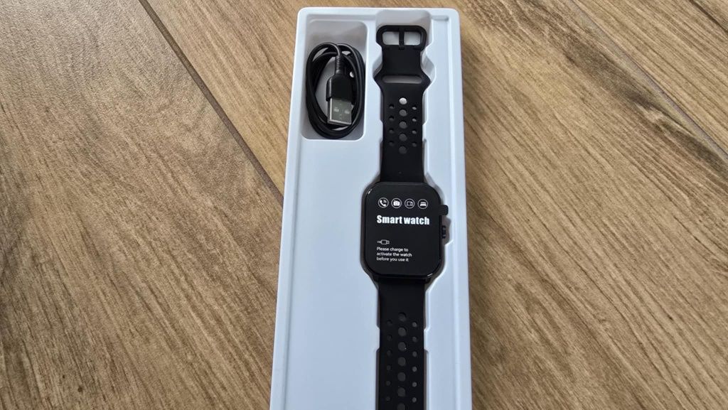 Nowy smartwatch męski
