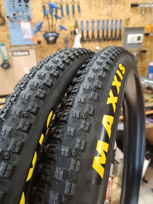 MAXXIS crossmark 2   26x2.10  53-559
