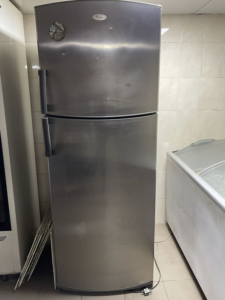 холодильник Whirlpool