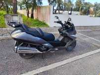 Honda Silver wing 400.