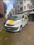 Opel Vivaro Opel Vivaro 2.0 Diesel 2011 rok