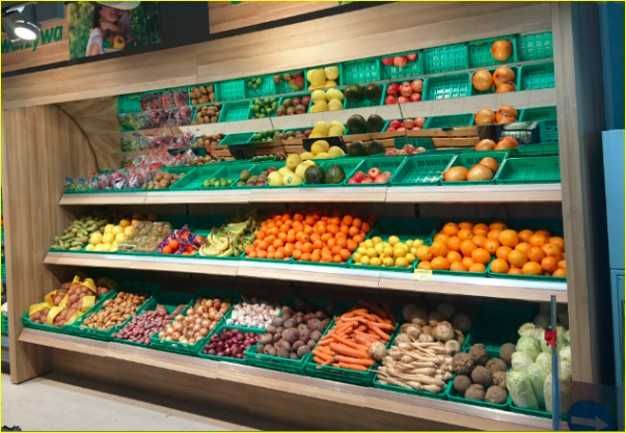 Regał warzywno-owocowy z łamanym lustrem