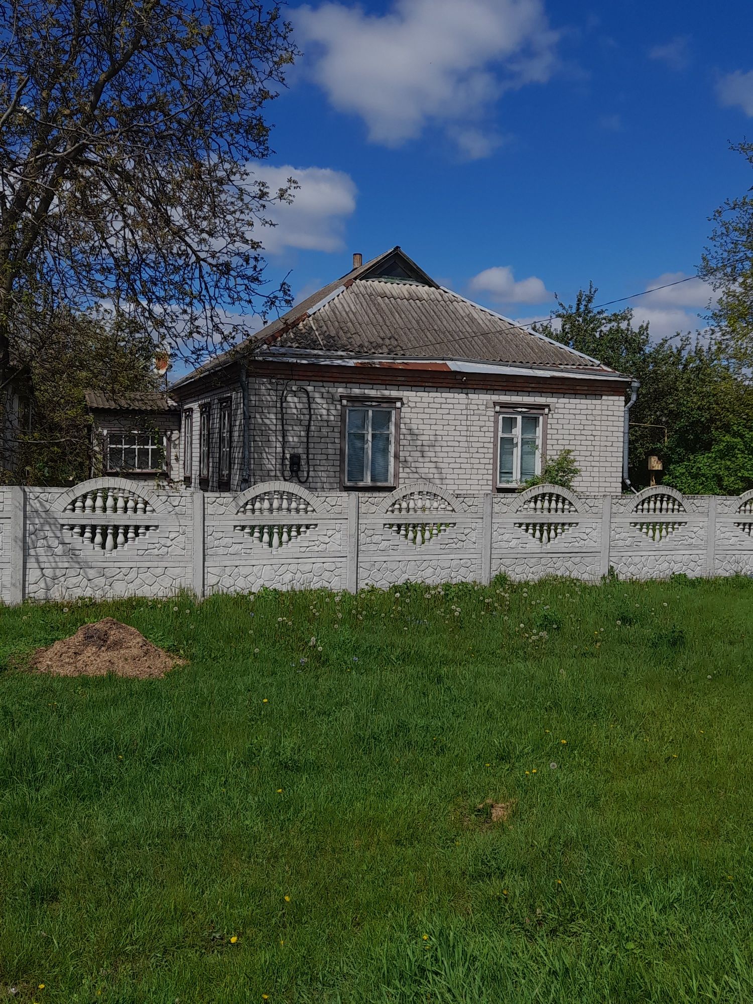 Продається будинок в селі Хвощівка Лубенський р-н.Полтавська обл.