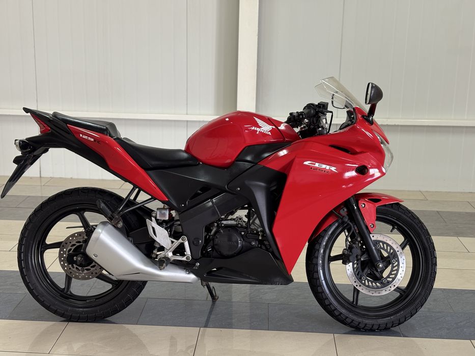 Honda Cbr 125 Jc50 #Najnowszy model #5 sztuk CBR na miejscu