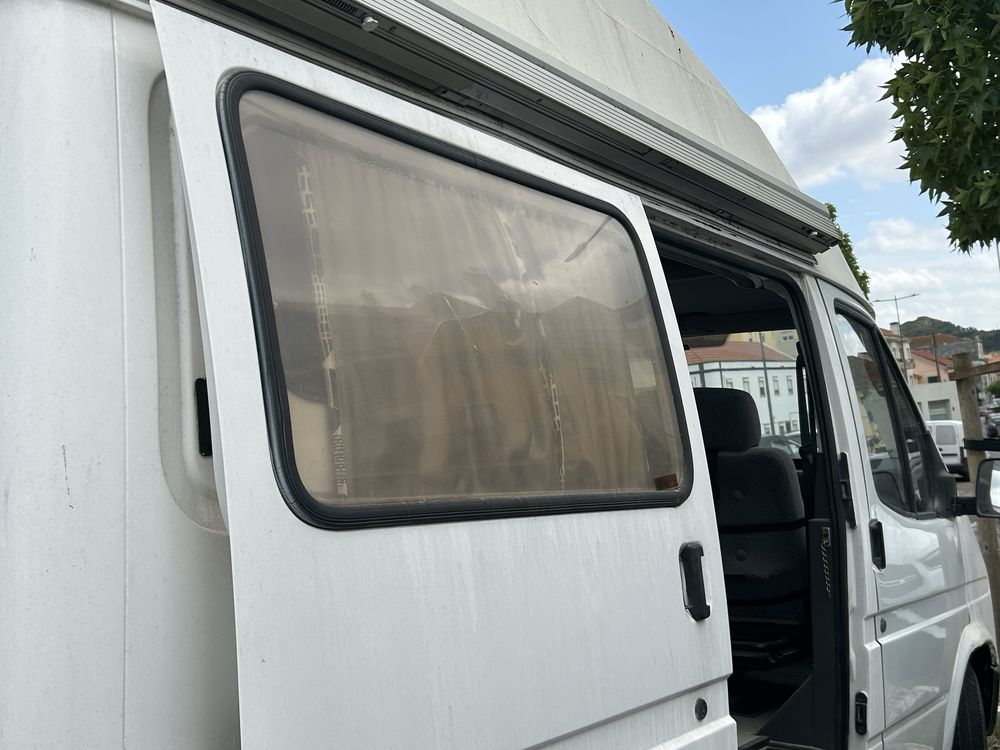 Autocaravana Ford Transit 1989 – Clássica