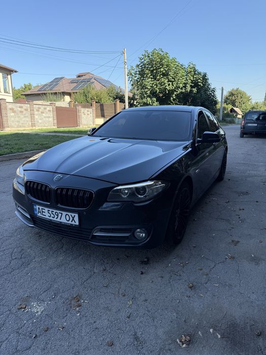 Продам Бмв ф10 528i