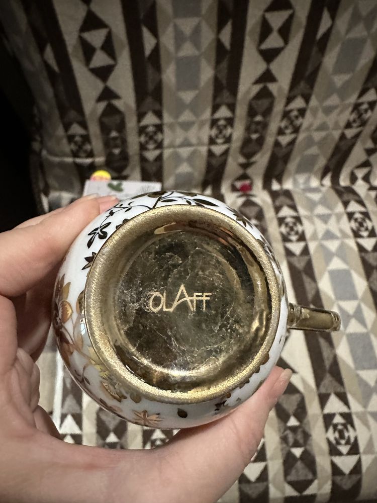 Продам чашки, бокали , графин