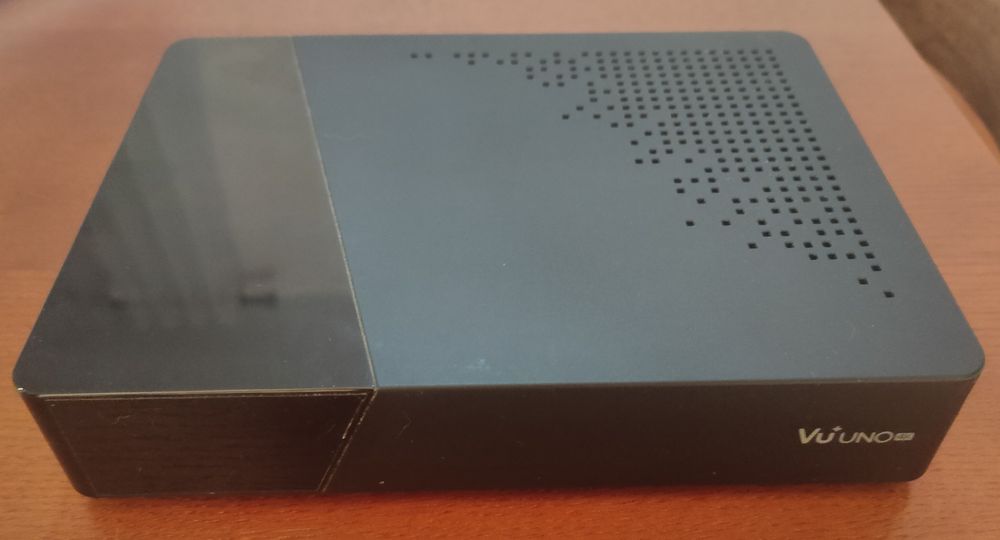 Vu+UNO 4K 2xDVB-S2 FBC Enigma2