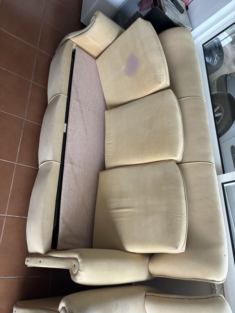 Sofá cama de 3 lugares + 2 sofas individuais